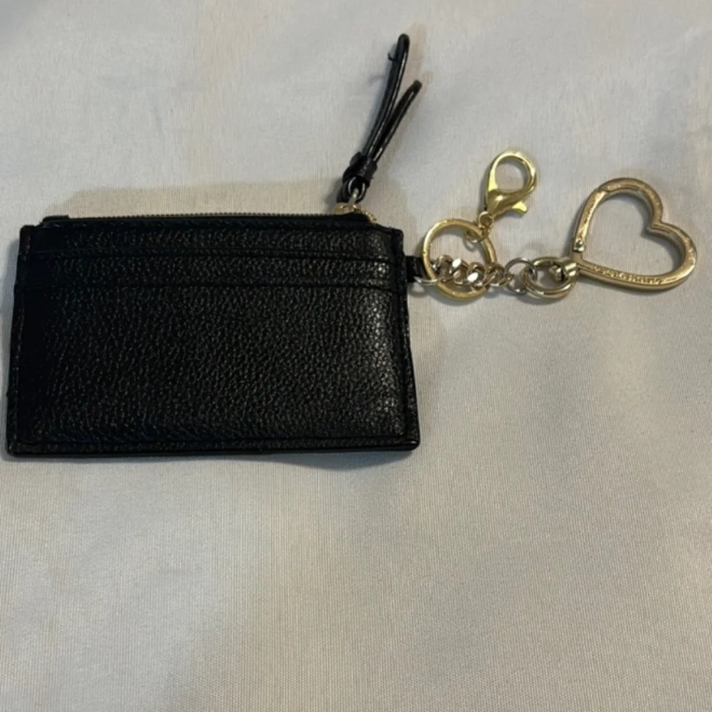 New💕Victoria's Secret Black and Gold Key Card Holder - Picture 3 of 7